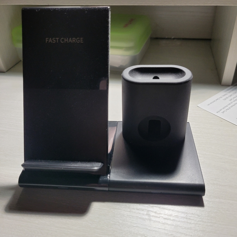 wireless iPhone/ipod charger
